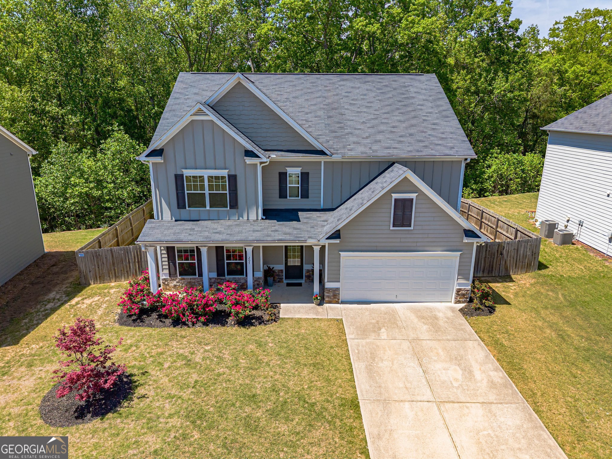 Canton, Georgia 30115, United States, 6 Bedrooms Bedrooms, ,4 BathroomsBathrooms,Residential,Active,117066