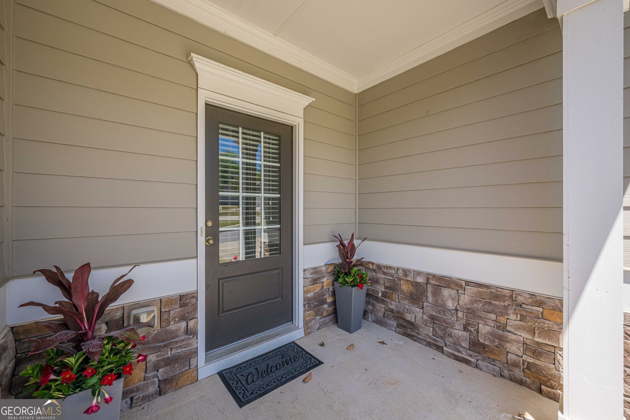 Canton, Georgia 30115, United States, 6 Bedrooms Bedrooms, ,4 BathroomsBathrooms,Residential,Active,117066