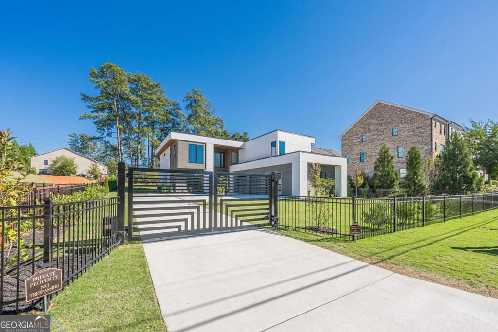 Photo of 2753 Bell Drive SE, Smyrna, GA 30080 (MLS # 10877689)