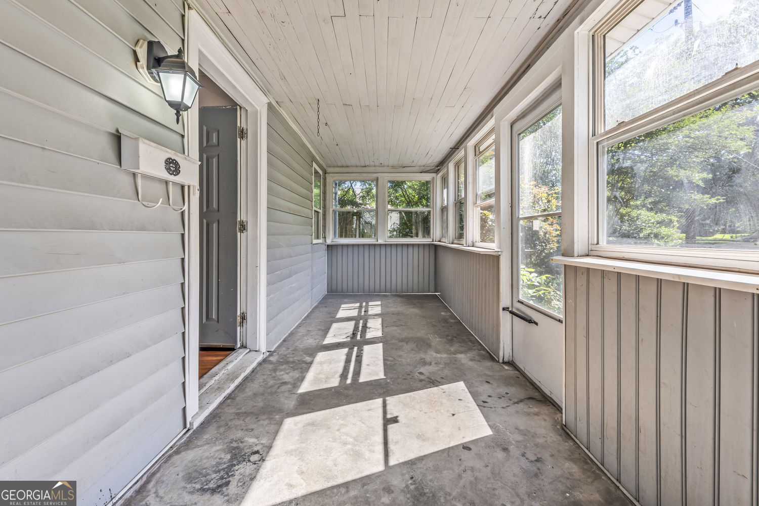 108 Hilliard ST