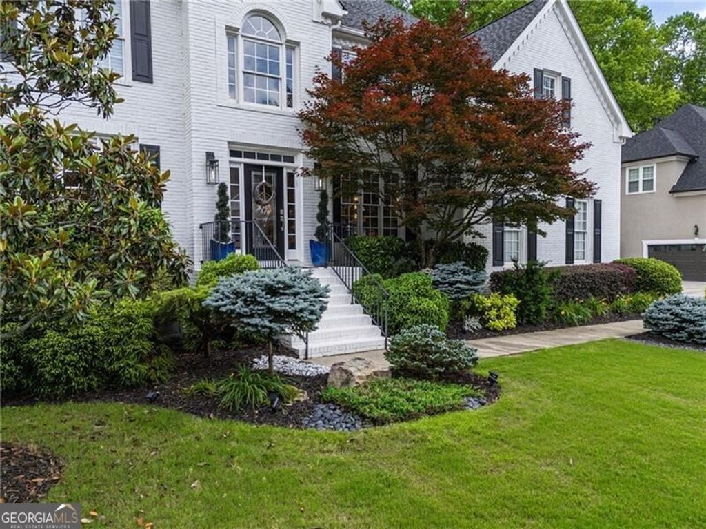 Photo of 1125 Jennifer Oaks Drive, Alpharetta, GA 30004 (MLS # 10776102)