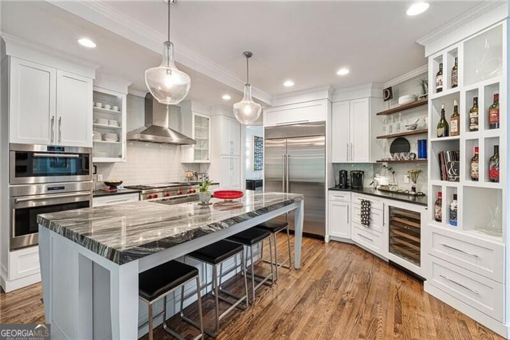 Photo of 1125 Jennifer Oaks Drive, Alpharetta, GA 30004 (MLS # 10776102)