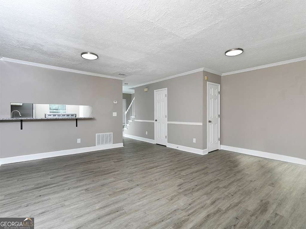 Pleasant Oaks Townhomes - Residential