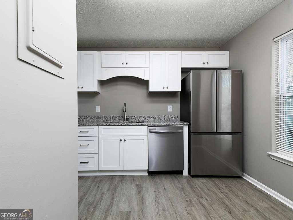 Pleasant Oaks Townhomes - Residential