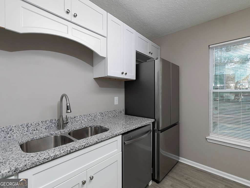 Pleasant Oaks Townhomes - Residential