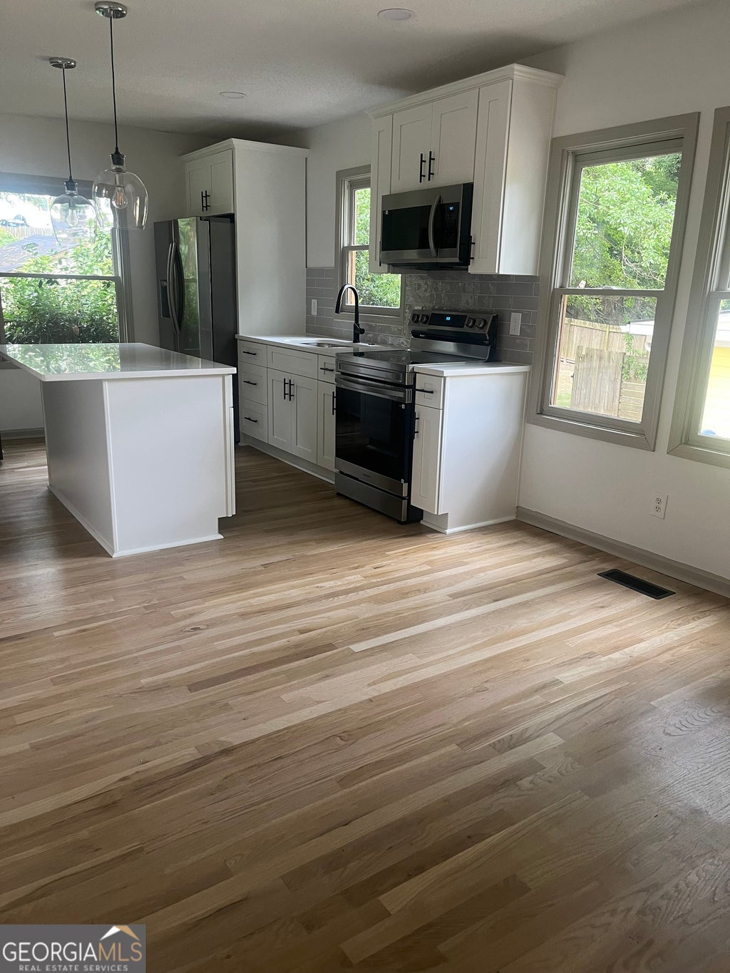 Photo of 1124 Westmont Road SW, Atlanta, GA 30311 (MLS # 10808505)