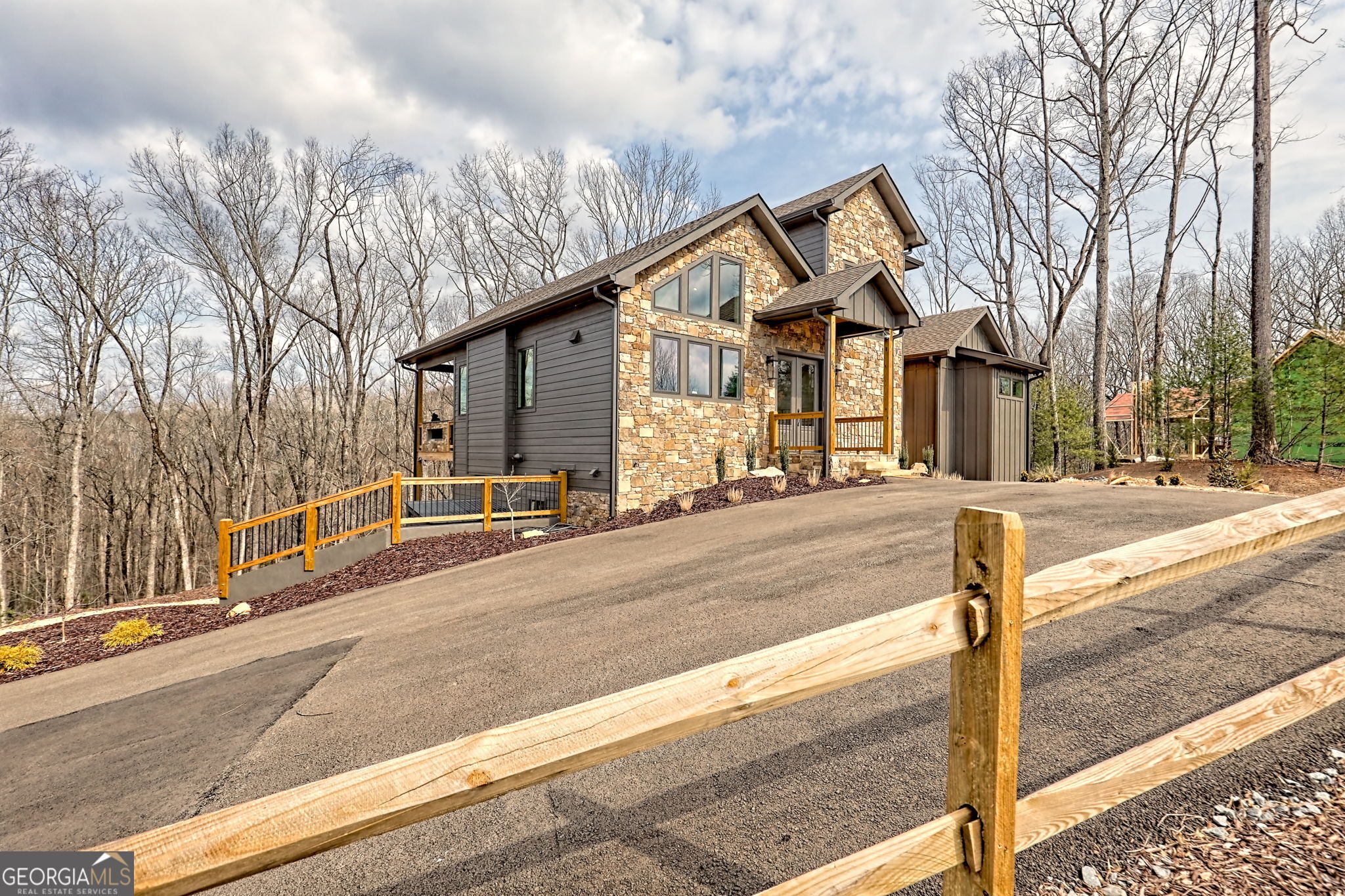 804 Settlers Ridge RD