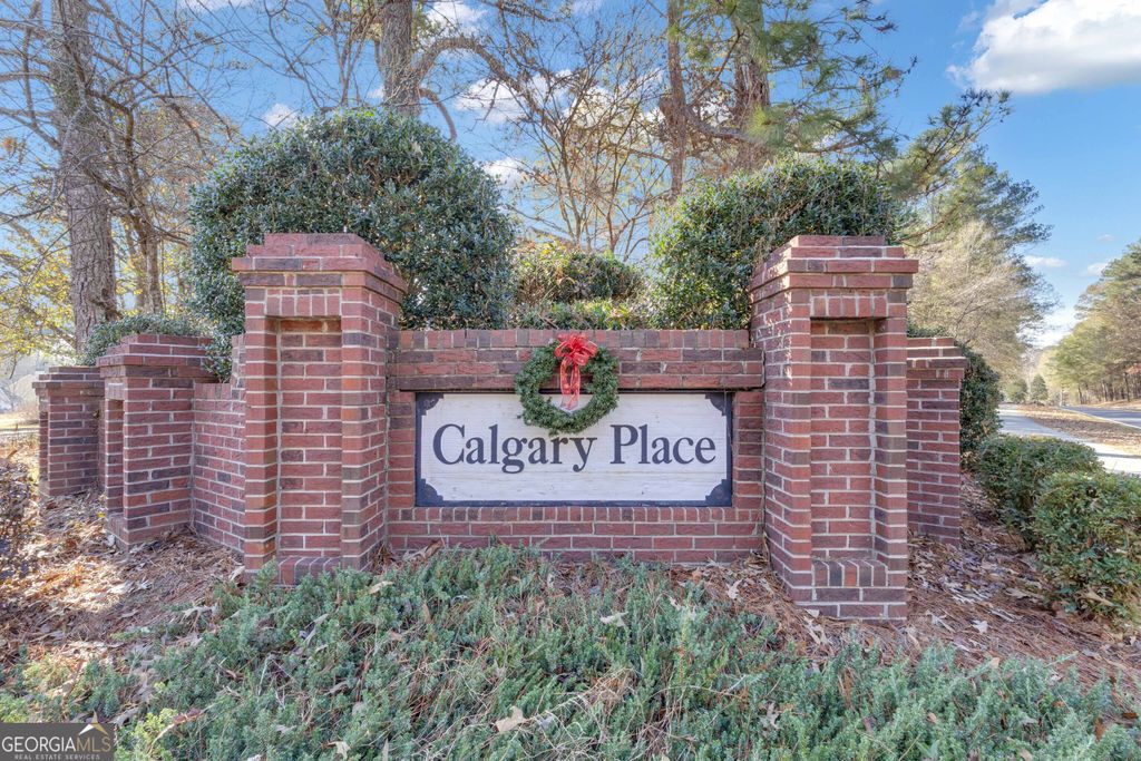 Photo of 301 Calgary Drive, Peachtree City, GA 30269 (MLS # 10656914)