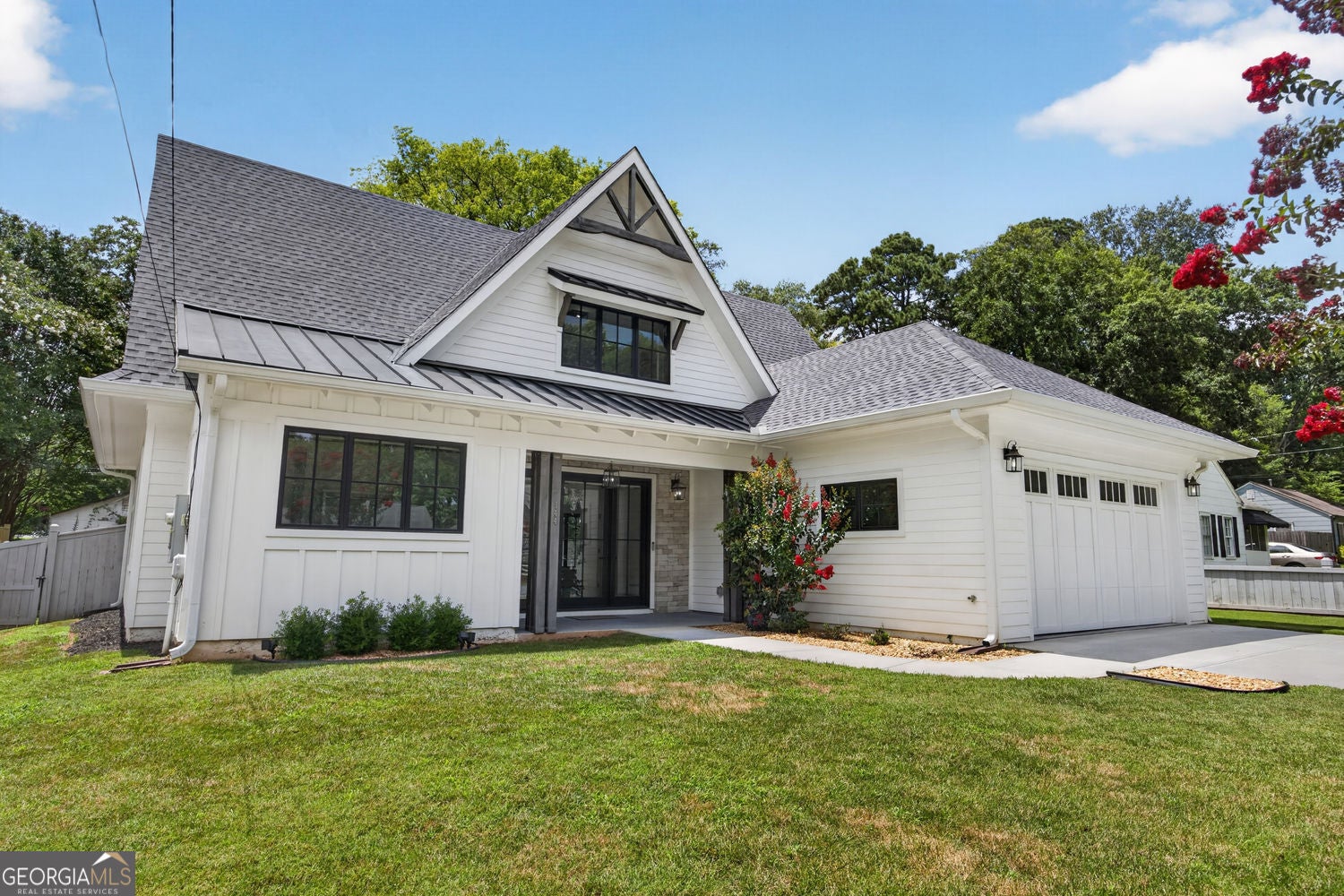 144 Jackson CIR SE