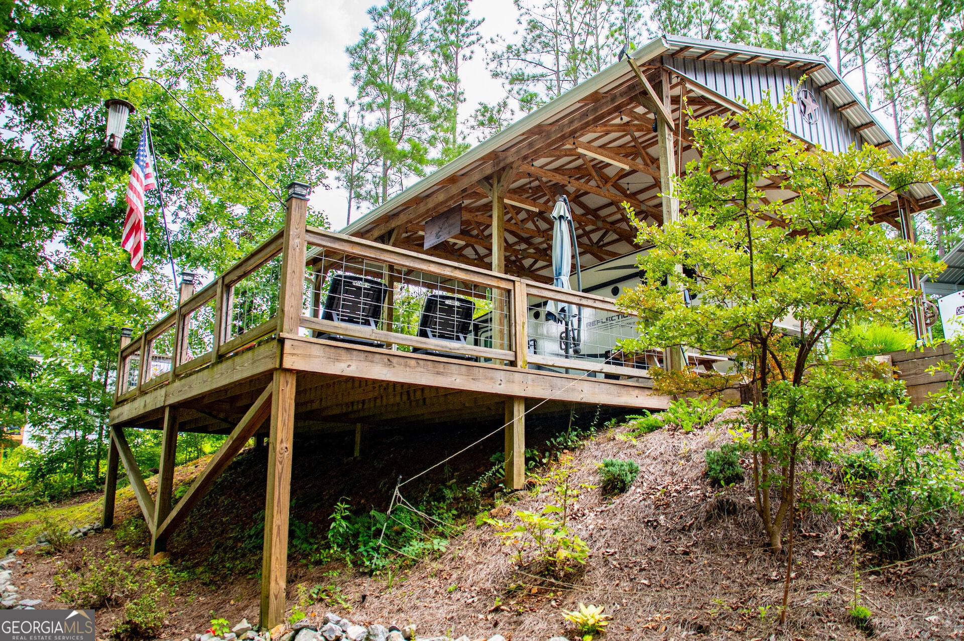 385 Foster Cove DR