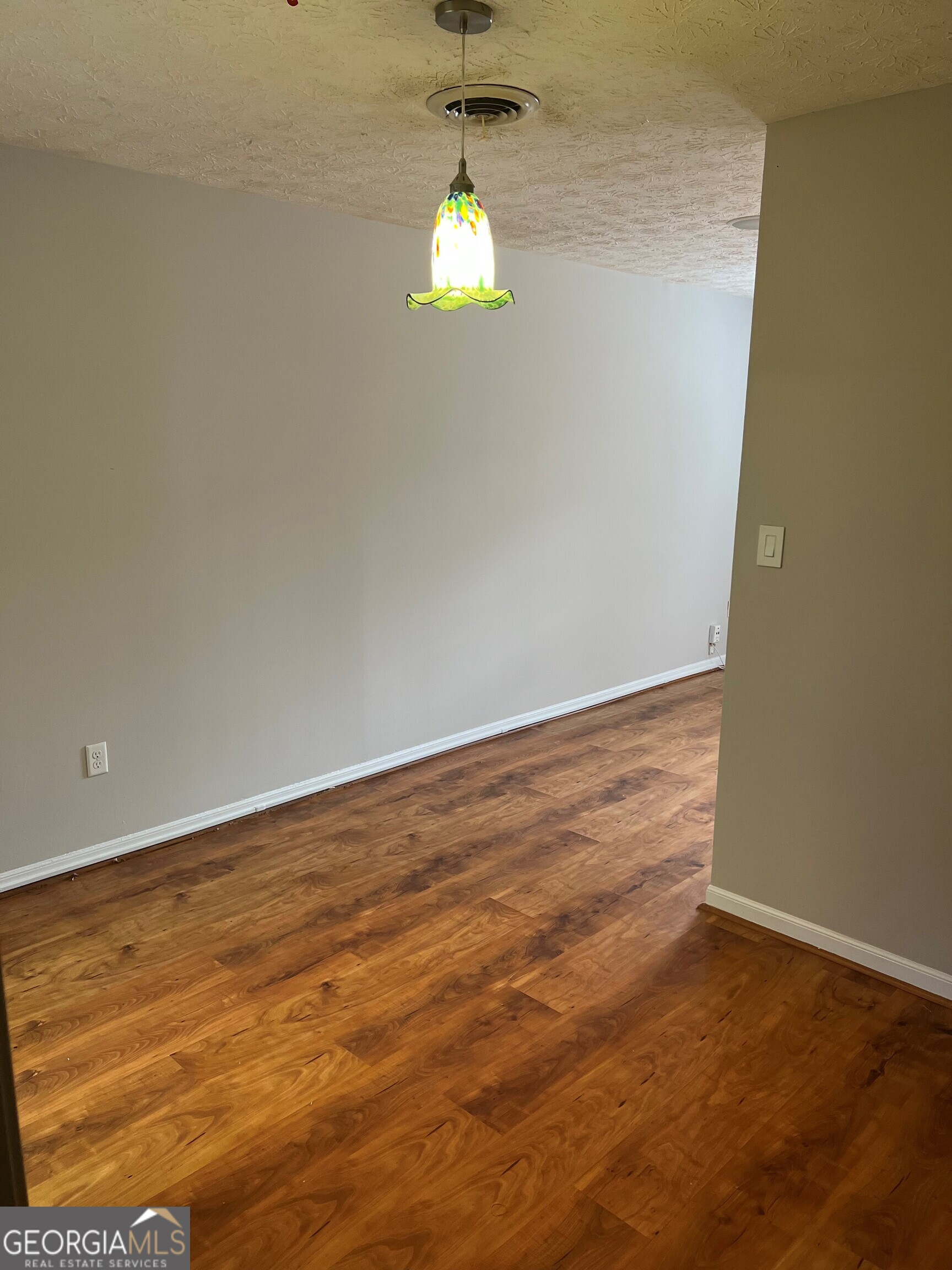 470 Huntington RD 5