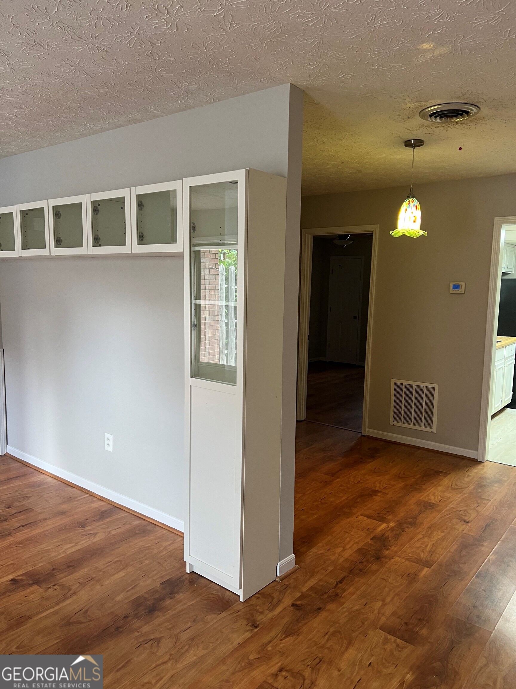 470 Huntington RD 5