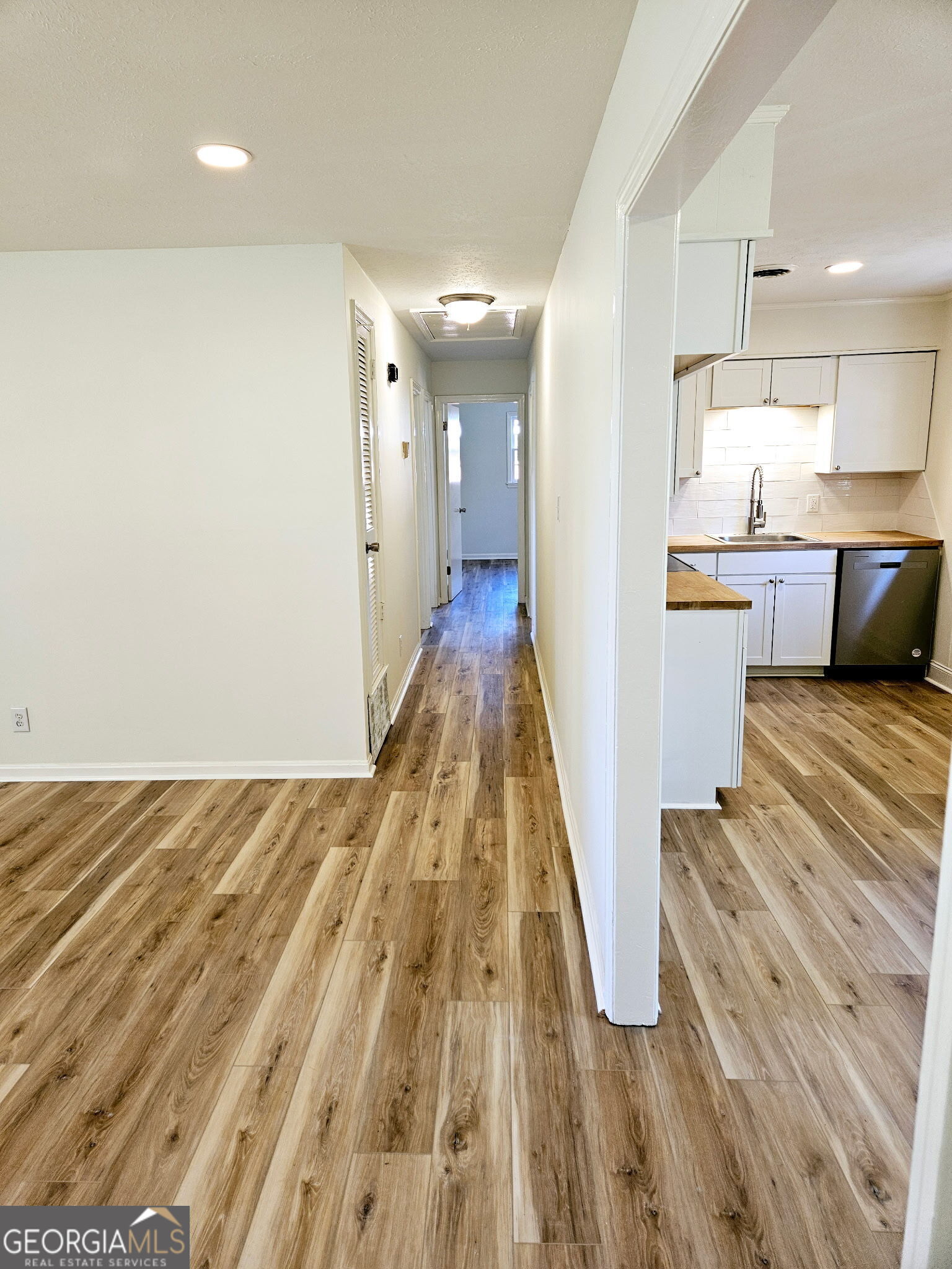 802 Colquitt CIR