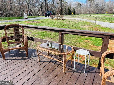 A home in Mount Airy