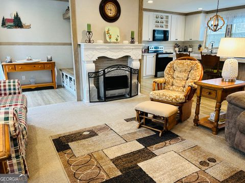 A home in Mount Airy