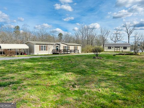 A home in Mount Airy