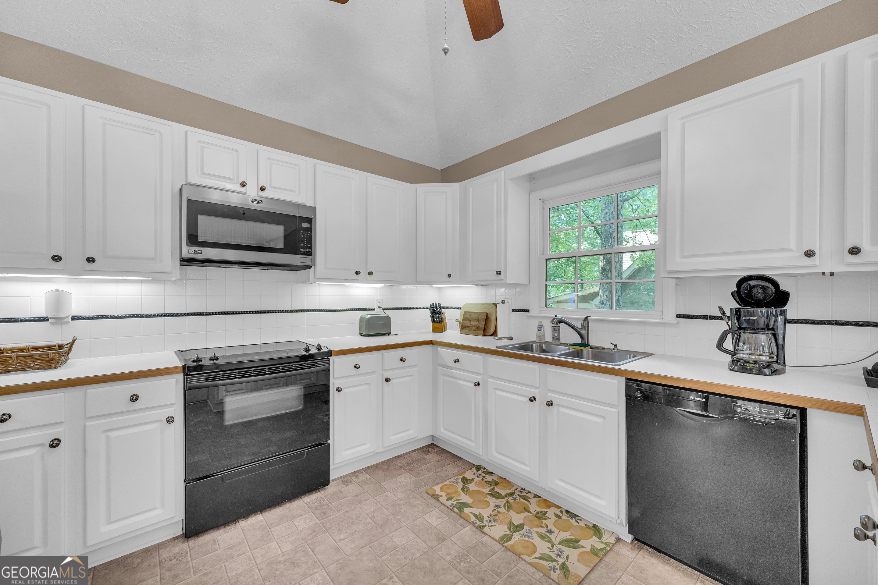 131 Sunrise DR