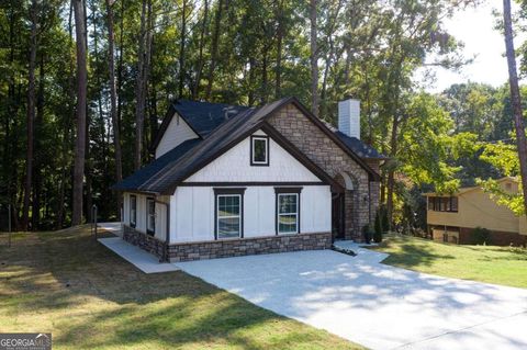 A home in Douglasville