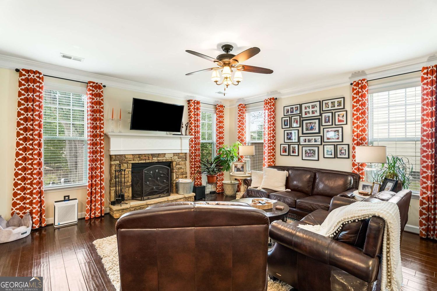 ROCKFORD TOWNSHIP - Residential