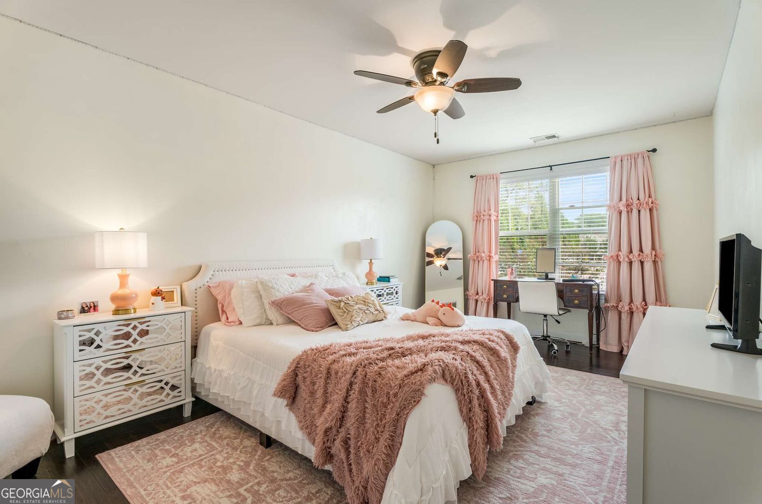 ROCKFORD TOWNSHIP - Residential