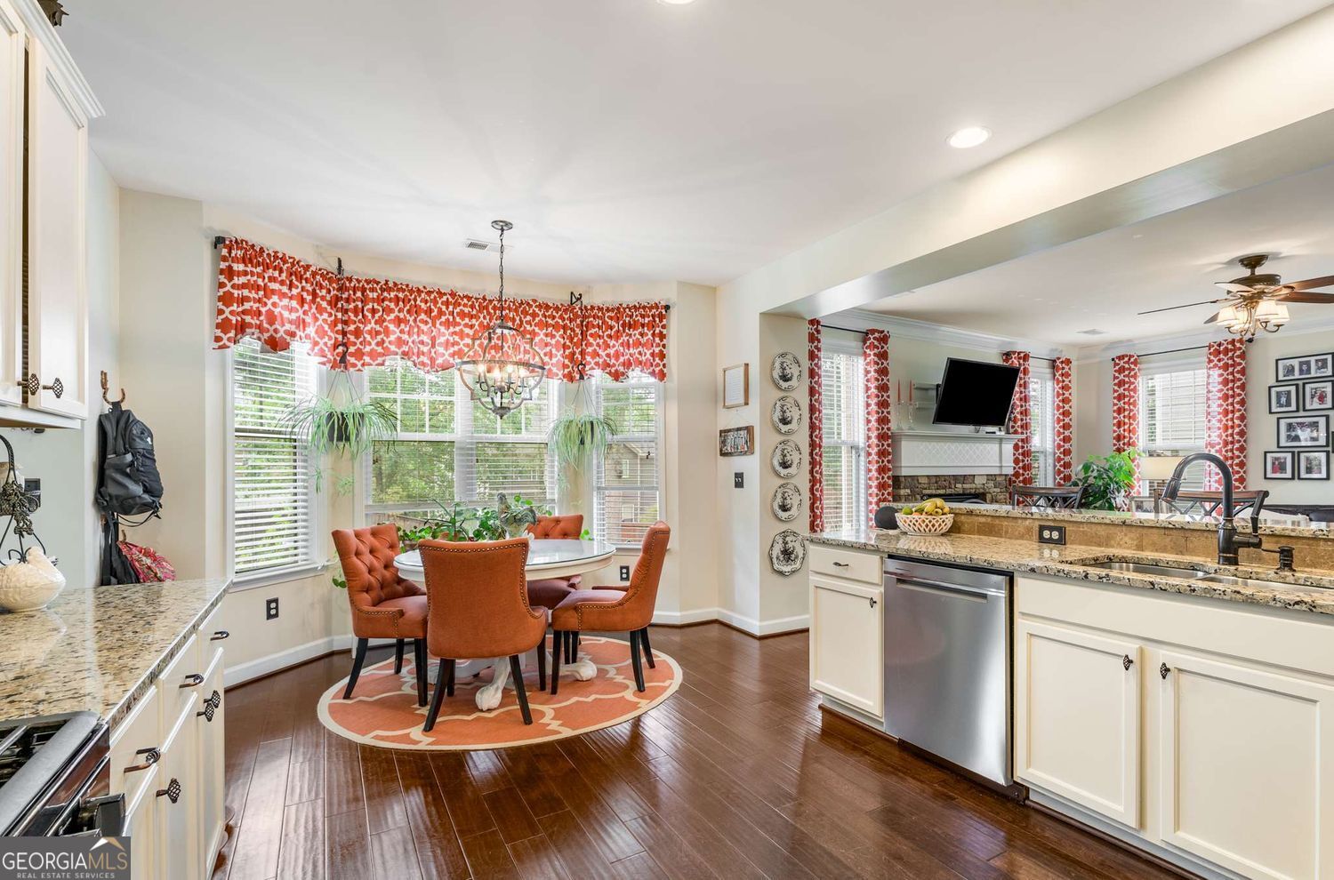 ROCKFORD TOWNSHIP - Residential