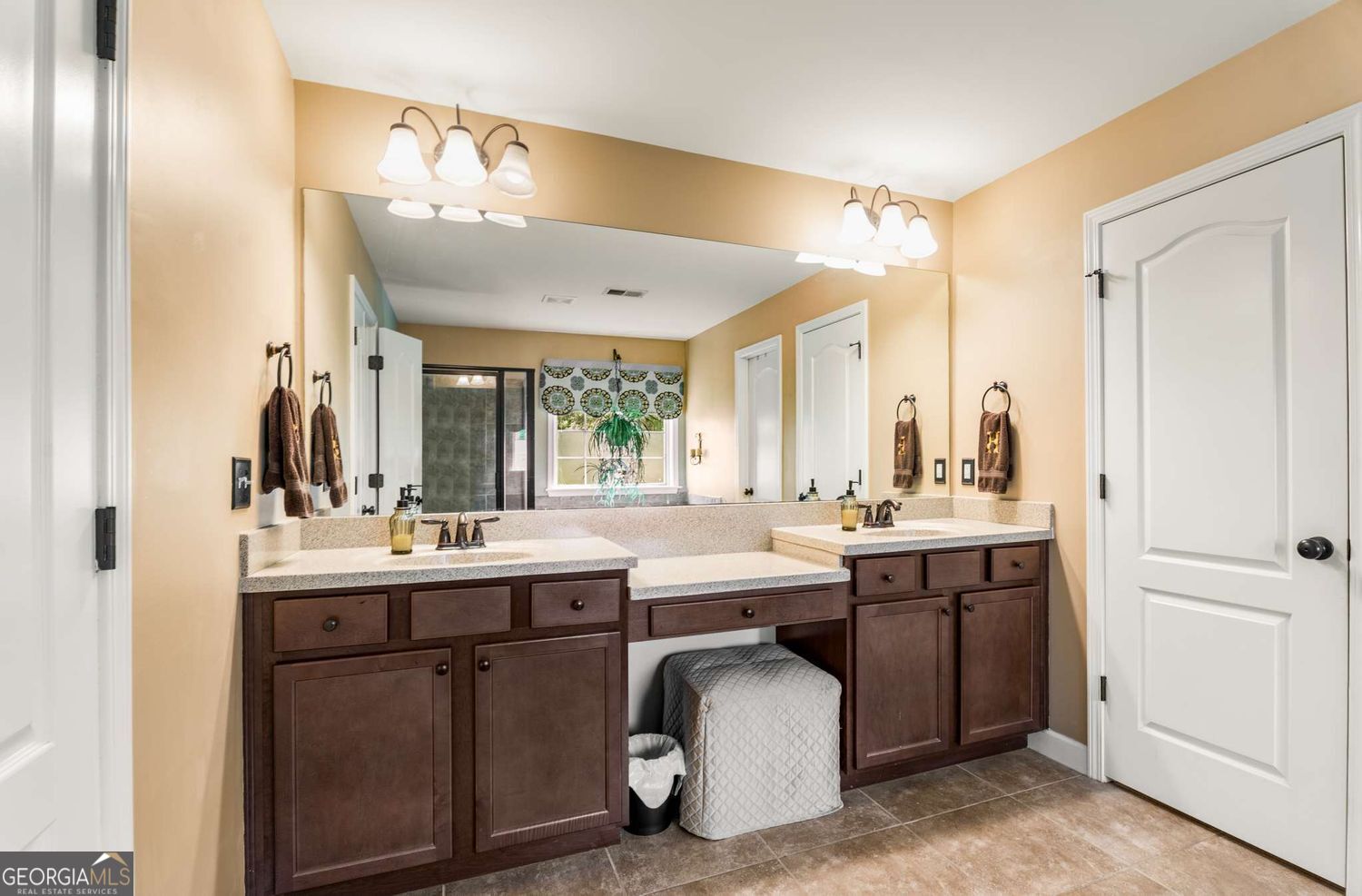 ROCKFORD TOWNSHIP - Residential