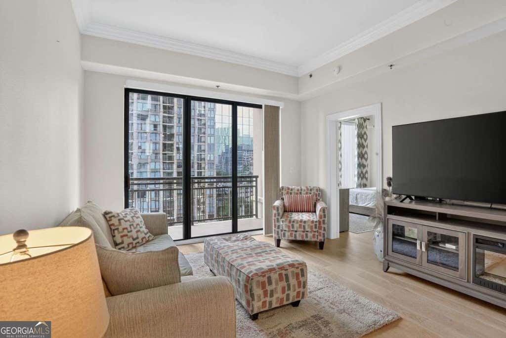 Photo of 3445 Stratford Road NE #1105, Atlanta, GA 30326 (MLS # 10813391)