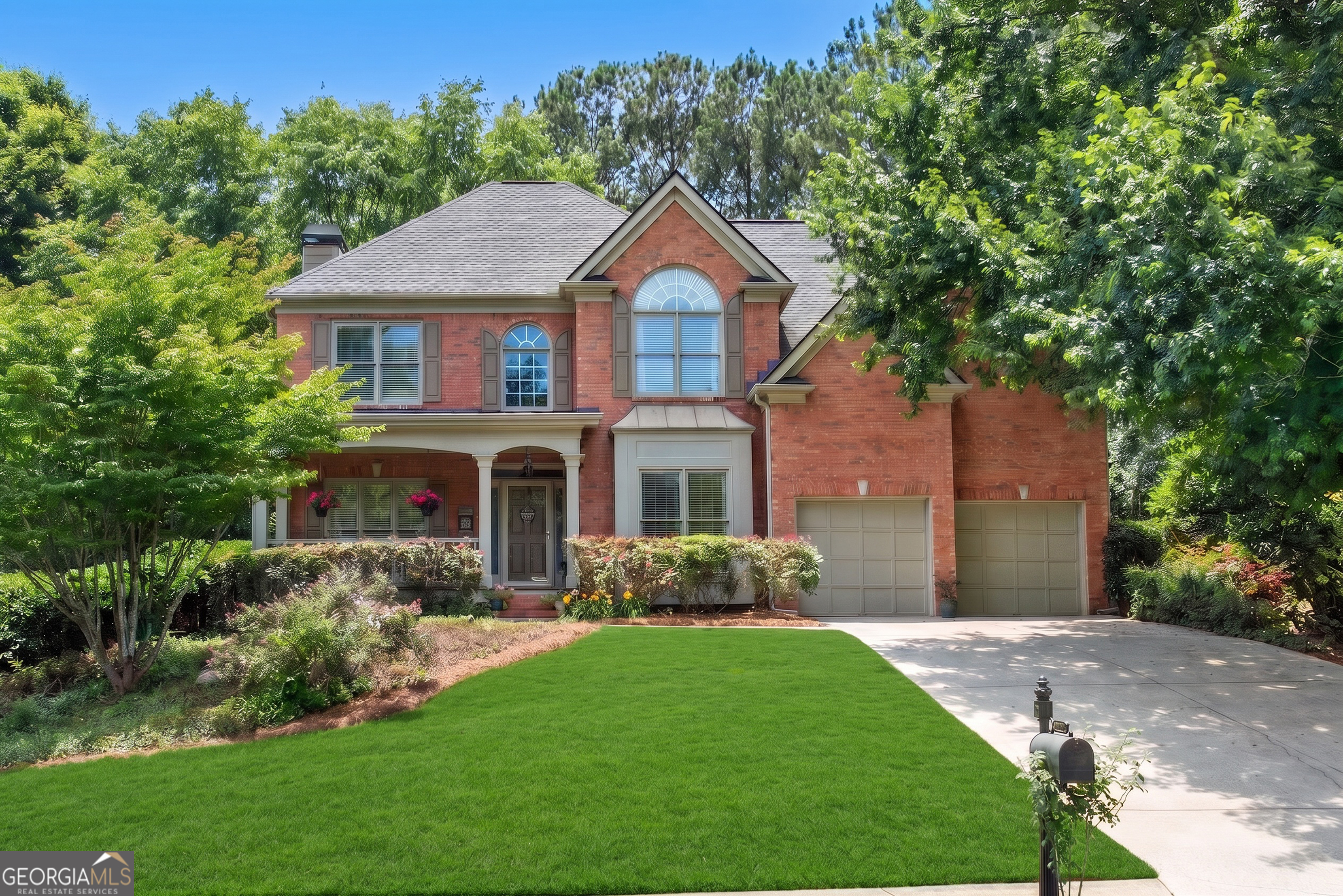 4440 Three Chimneys LN