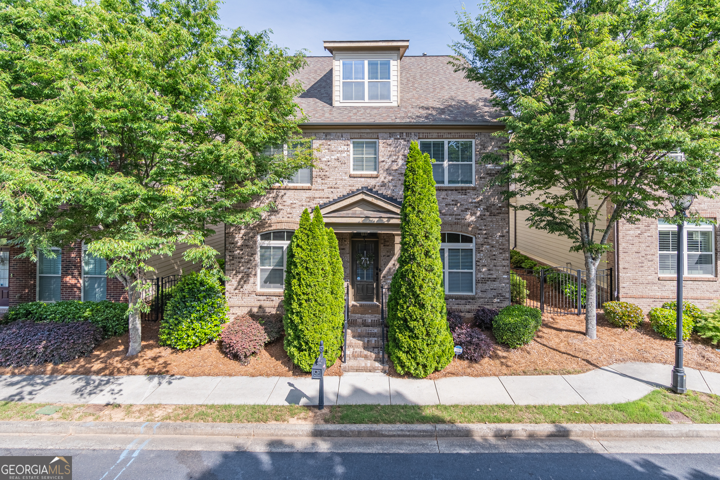 486 Raven Brook LN