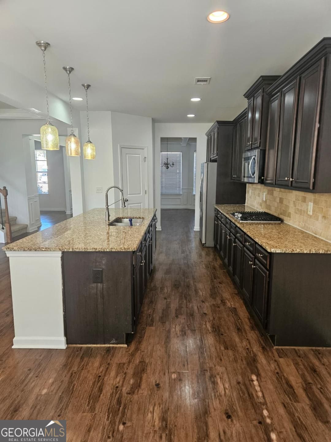 IRIS BROOK - Residential