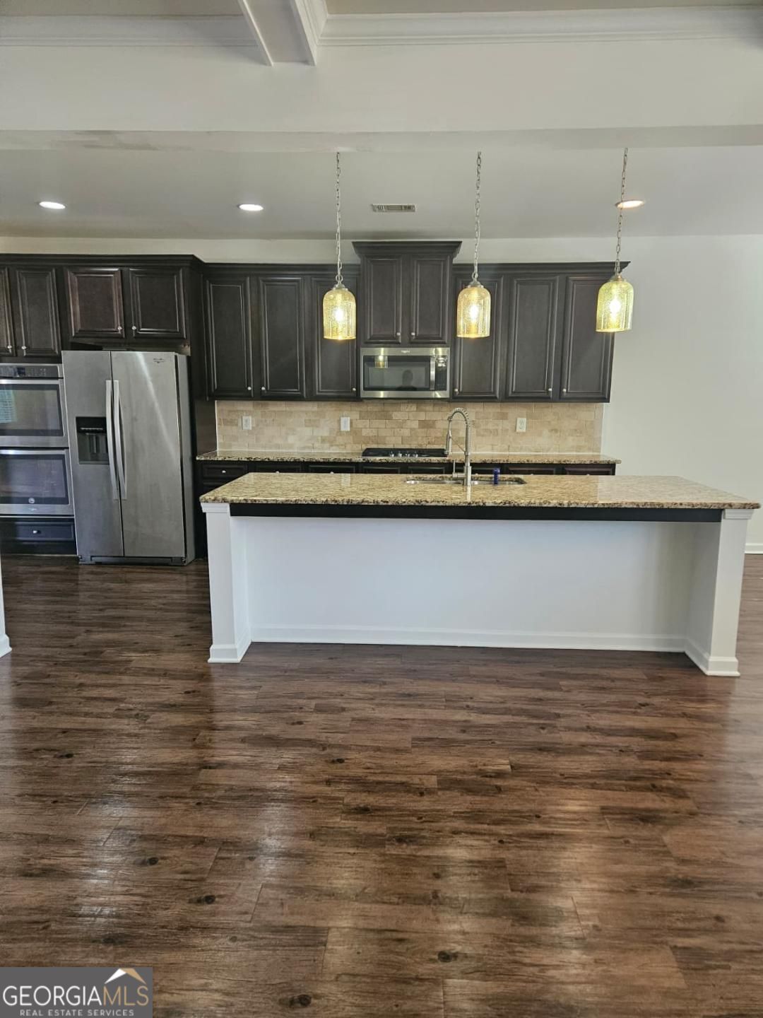 IRIS BROOK - Residential