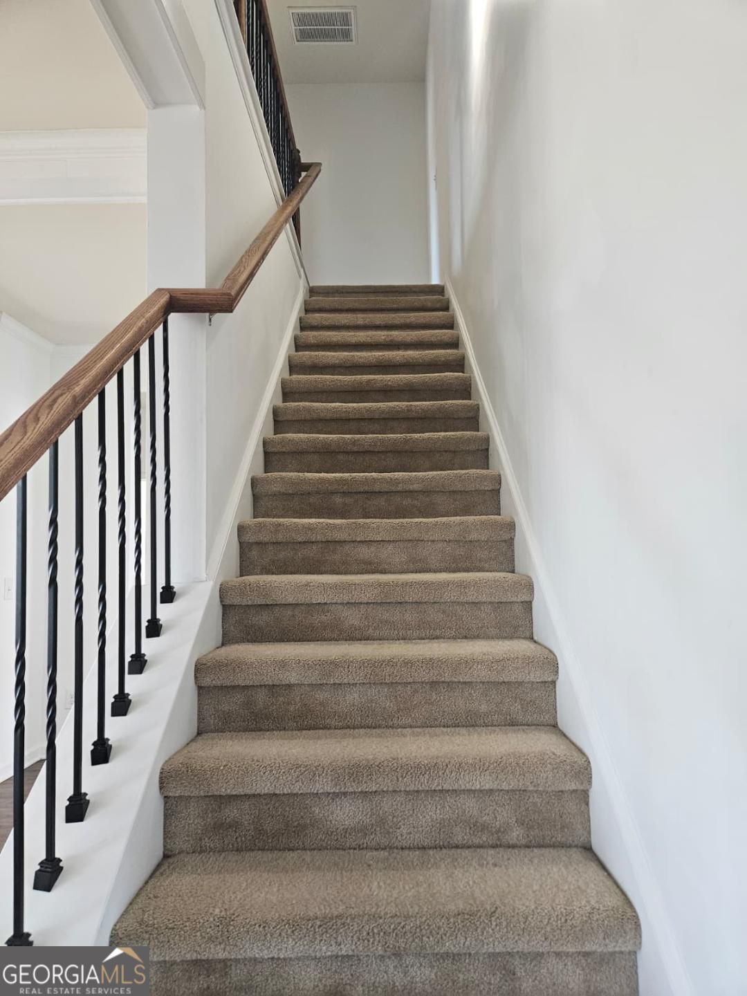 IRIS BROOK - Residential