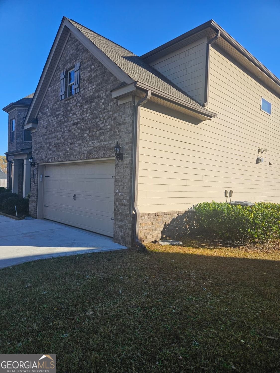 IRIS BROOK - Residential