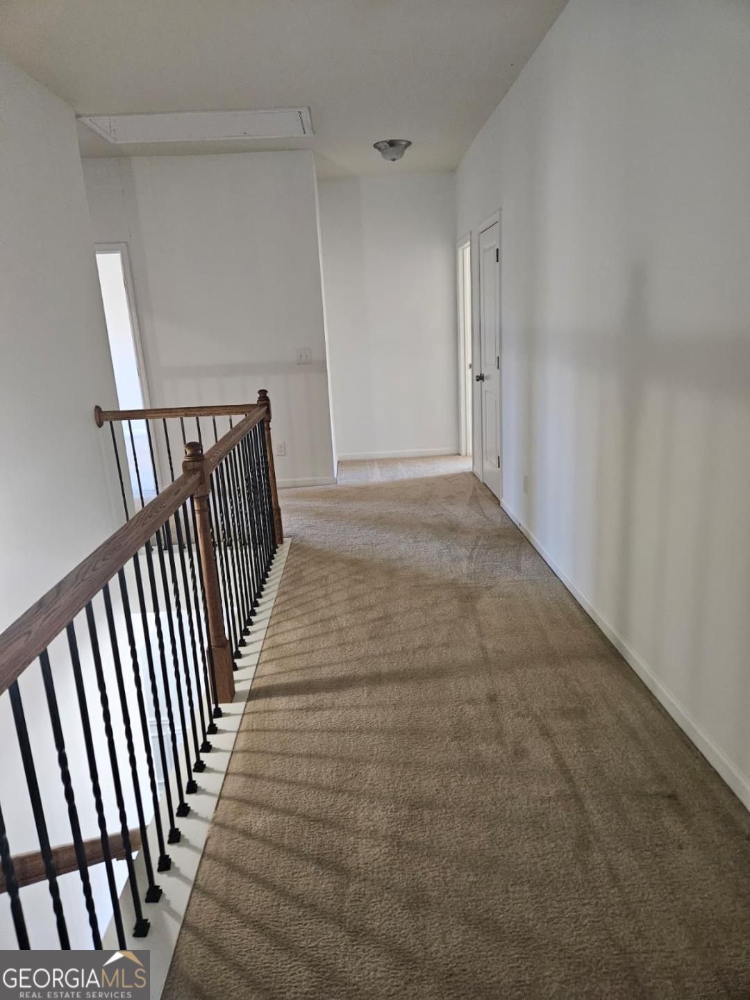 IRIS BROOK - Residential