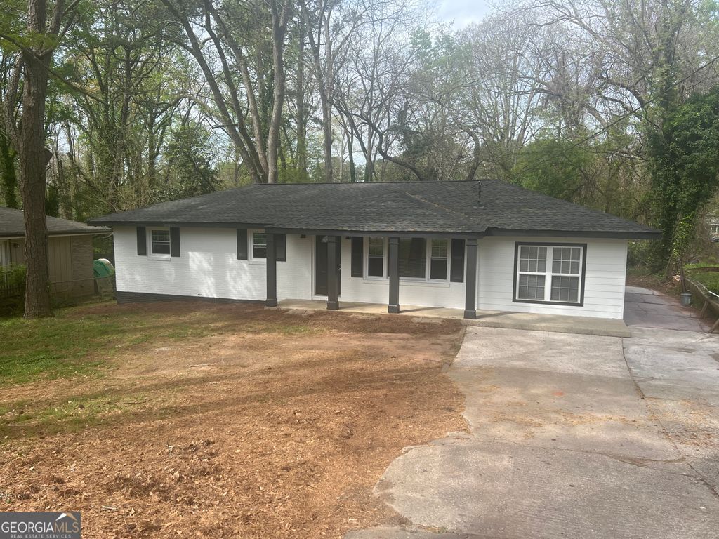 Photo of 1397 Peachcrest Road, Decatur, GA 30032 (MLS # 10723083)