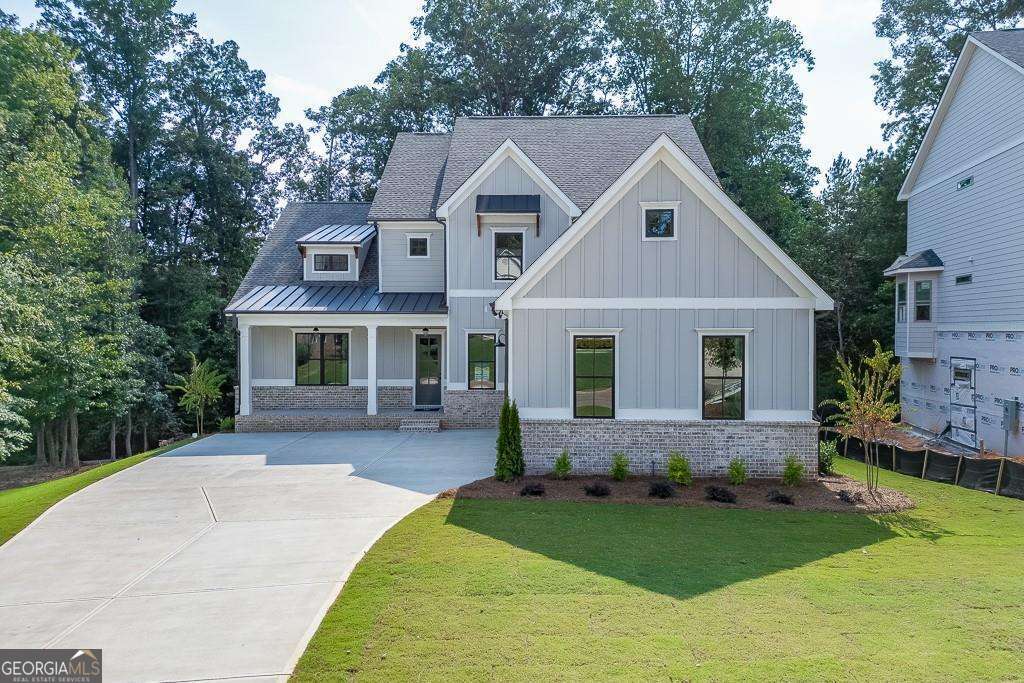 5660 Meadow View DR