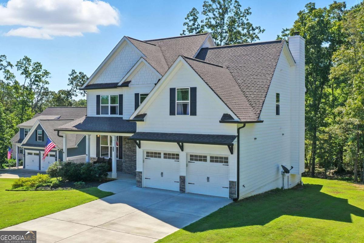 25 Shoreline DR
