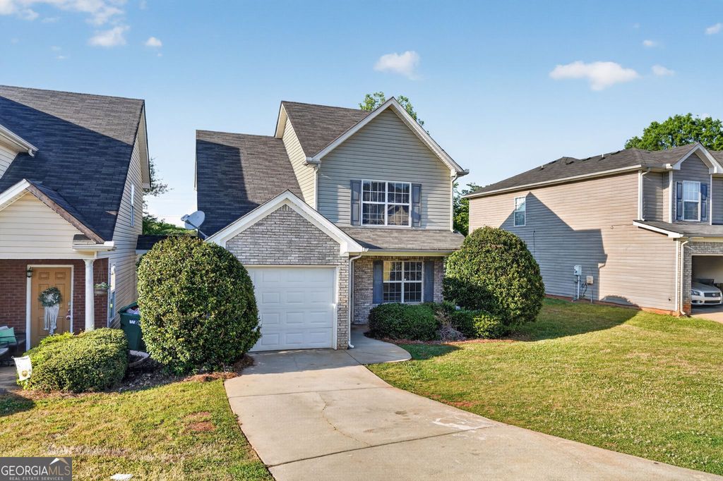 Photo of 525 Carlton Pointe Drive, Palmetto, GA 30268 (MLS # 10735224)