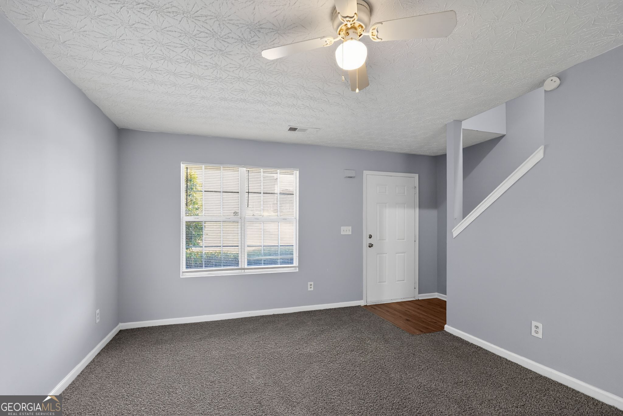 525 Carlton Pointe DR