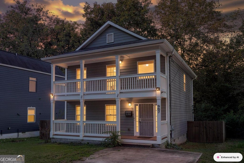 Photo of 907 Ira Street SW, Atlanta, GA 30310 (MLS # 10878448)