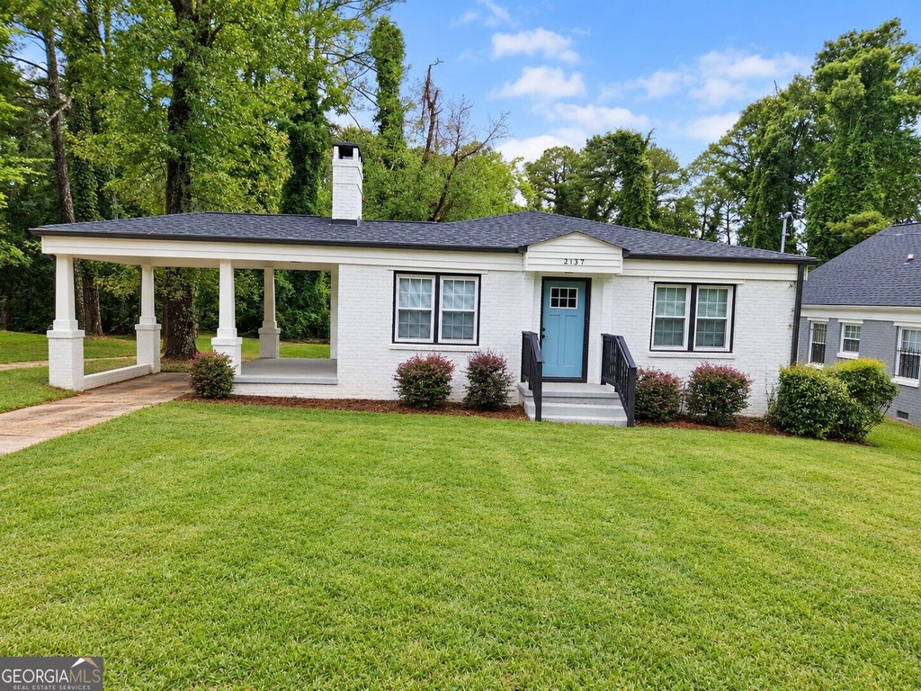 Photo of 1392 Wadley Avenue, East Point, GA 30344 (MLS # 10873607)