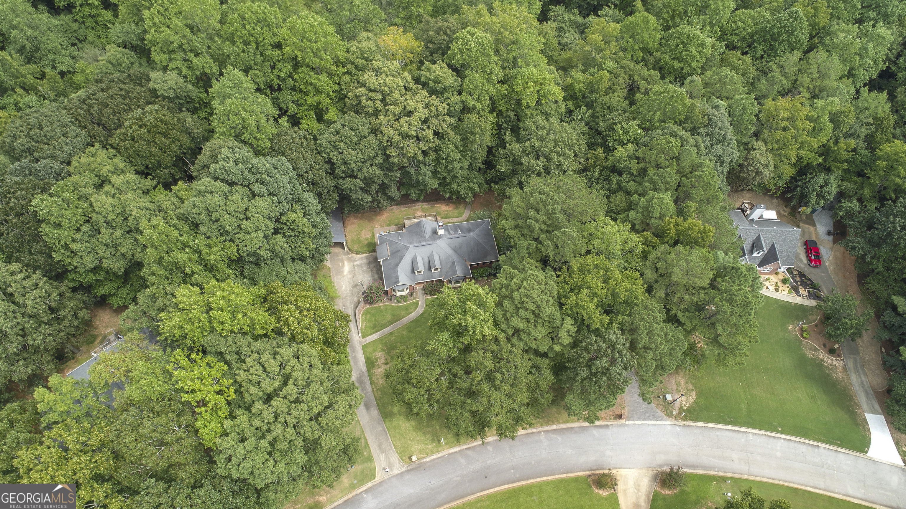 266 Williamsburg CIR
