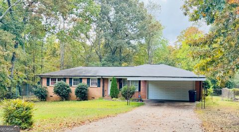 A home in Douglasville