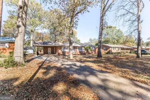 A home in Warner Robins