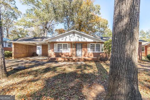 A home in Warner Robins