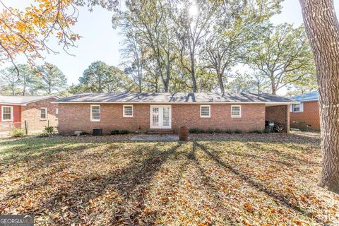 A home in Warner Robins