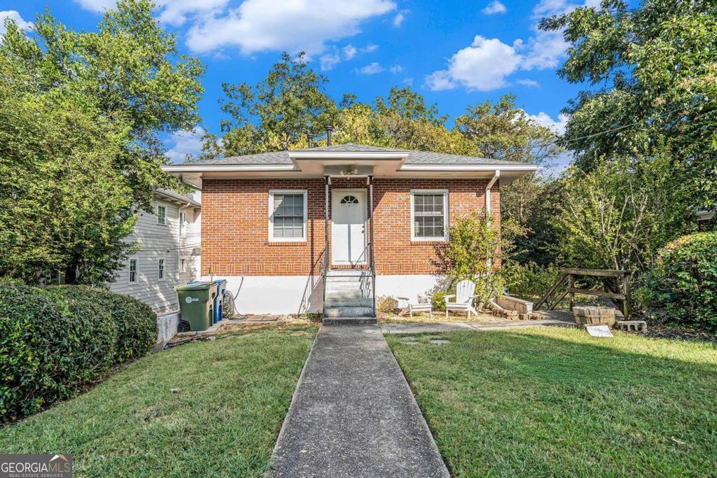 Photo of 1469 PINE Street NW, Atlanta, GA 30309 (MLS # 10698236)