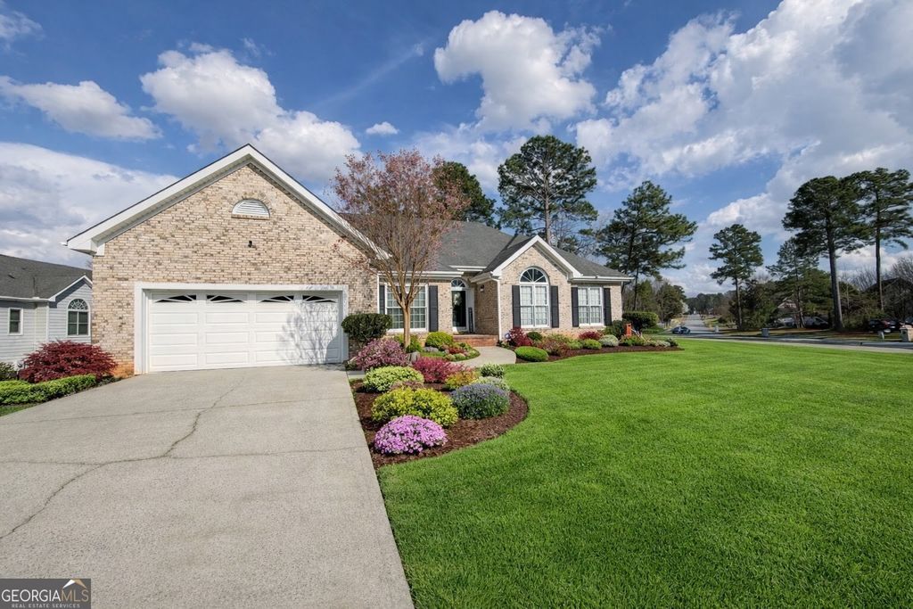 Photo of 9726 Washington Circle, Jonesboro, GA 30238 (MLS # 10710405)