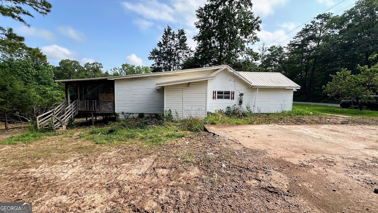 1565 County Road 61