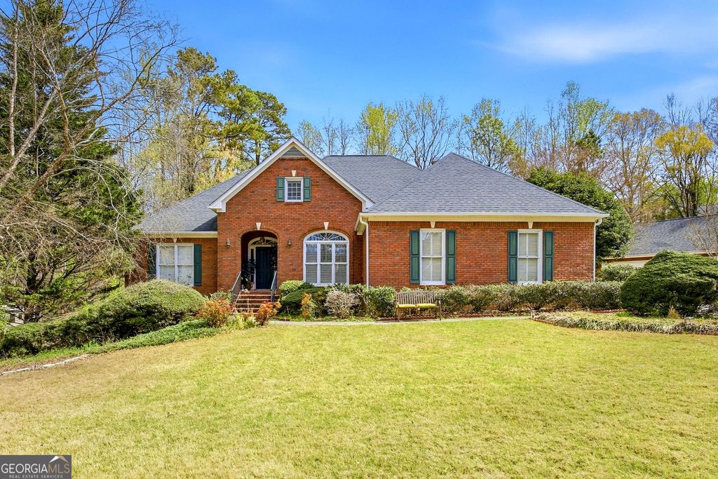 Photo of 1948 Trestlebrook Way, Buford, GA 30519 (MLS # 10720383)
